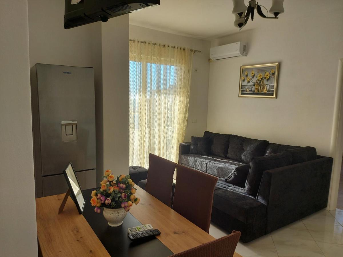 Bral Apartment 7 - Two-Bedroom With Seaview Durrës Eksteriør bilde