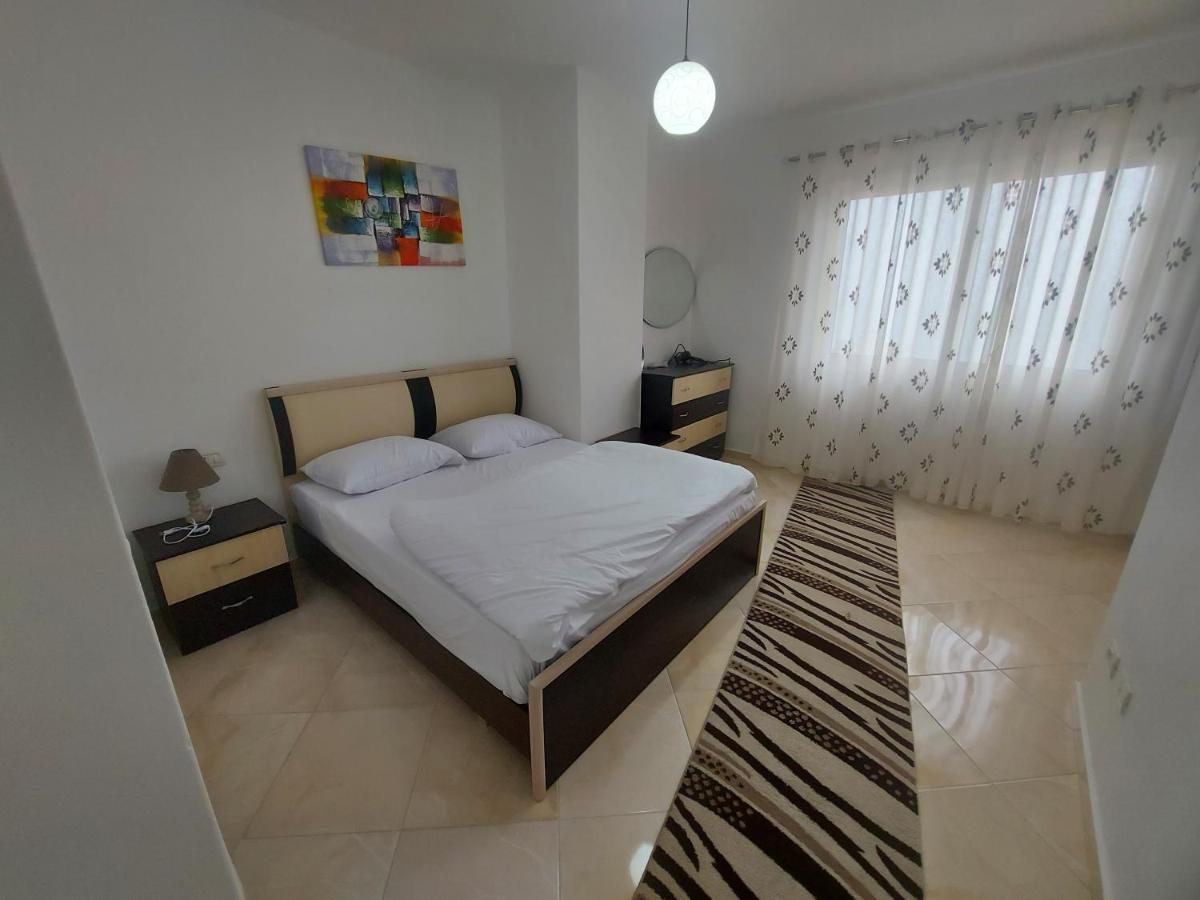 Bral Apartment 7 - Two-Bedroom With Seaview Durrës Eksteriør bilde